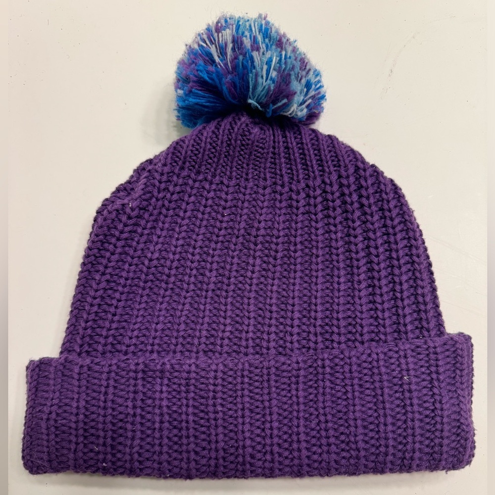 LIMITED EDITION Super Bowl LII “Crew 52” Winter Beanie by Love Your Melon - Picture 4 of 8